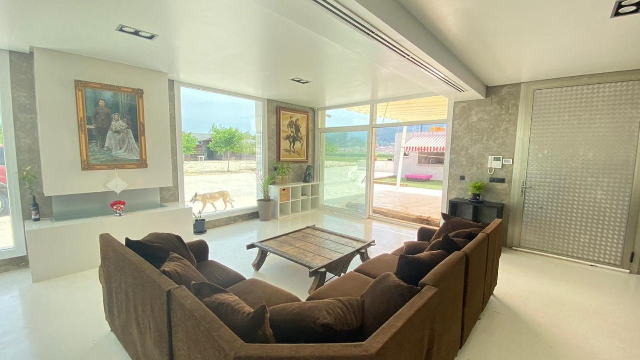 White House En Enguera - Fantastica Casa Con Jacuzzi Piscina Y Barbacoa Apartment Ngoại thất bức ảnh