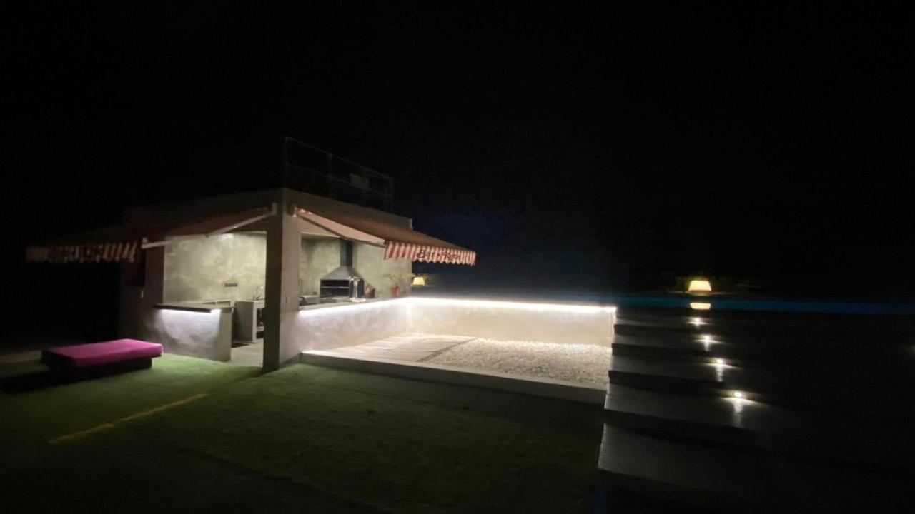 White House En Enguera - Fantastica Casa Con Jacuzzi Piscina Y Barbacoa Apartment Ngoại thất bức ảnh