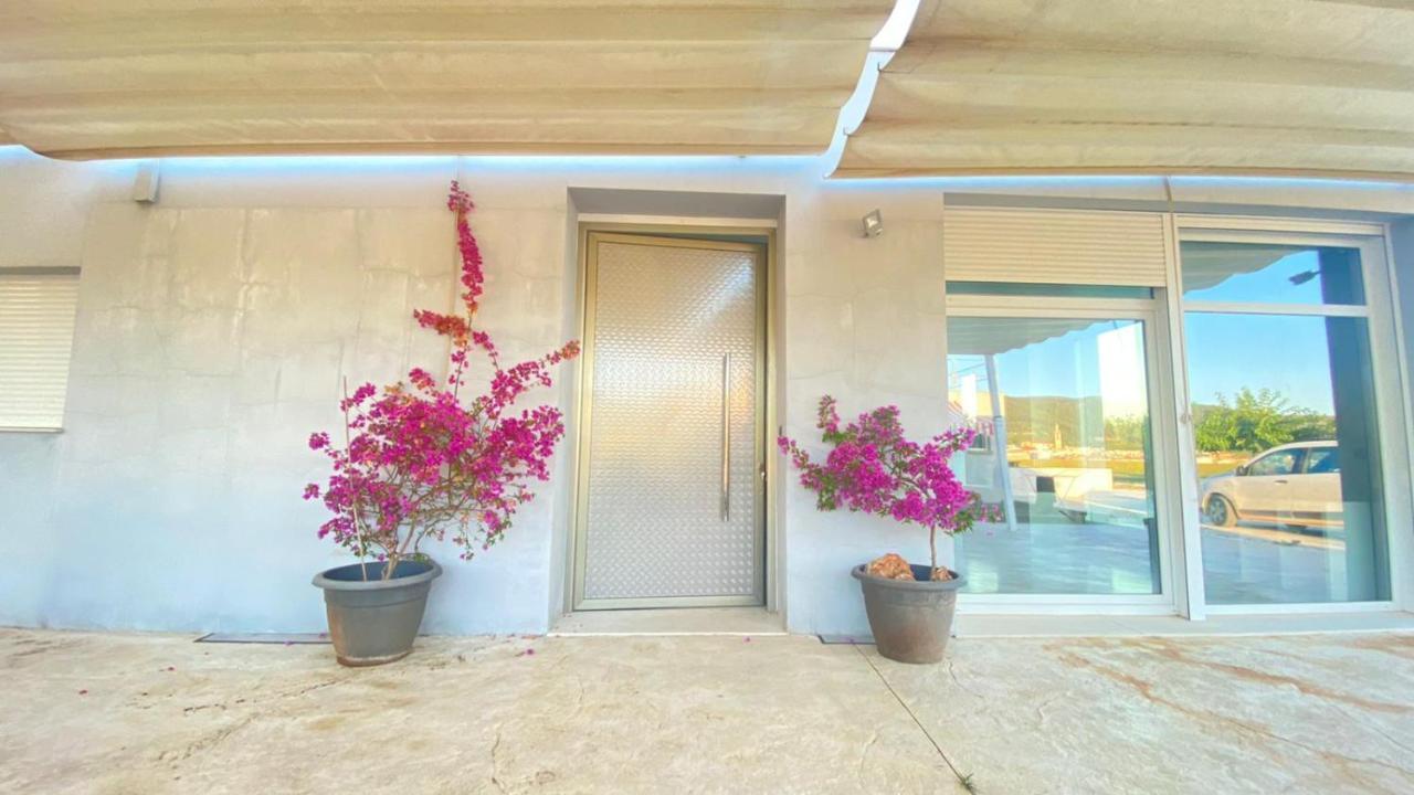 White House En Enguera - Fantastica Casa Con Jacuzzi Piscina Y Barbacoa Apartment Ngoại thất bức ảnh